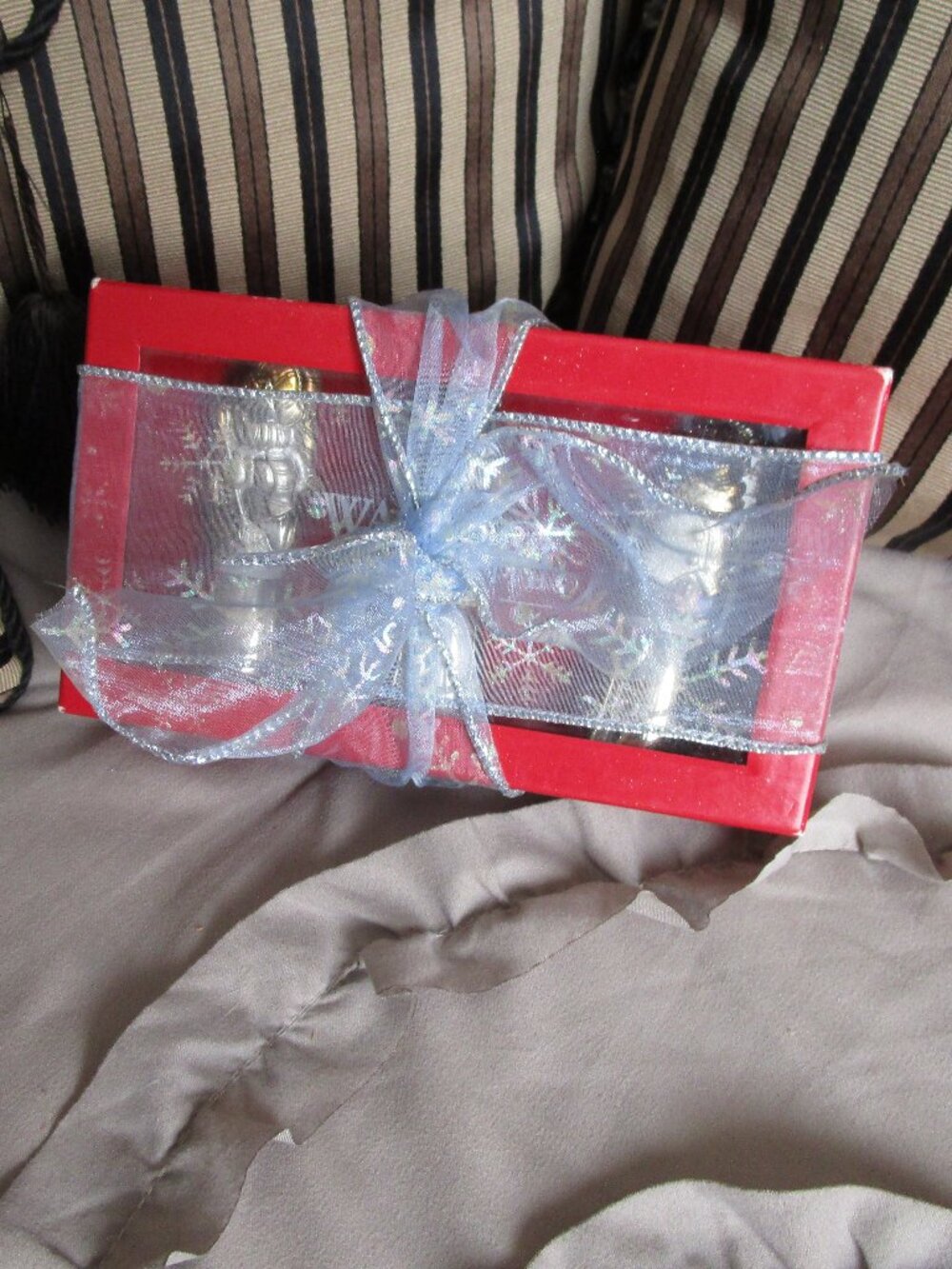 vintage NIB silver plated bell set - Picture 2 of 8